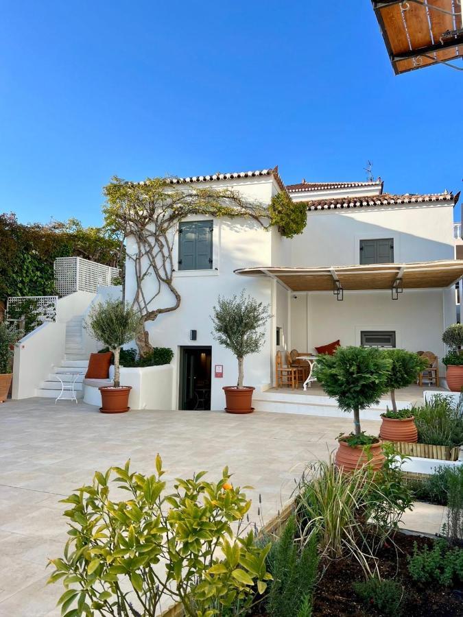 Hotel Yayaki Spetses Exteriér fotografie
